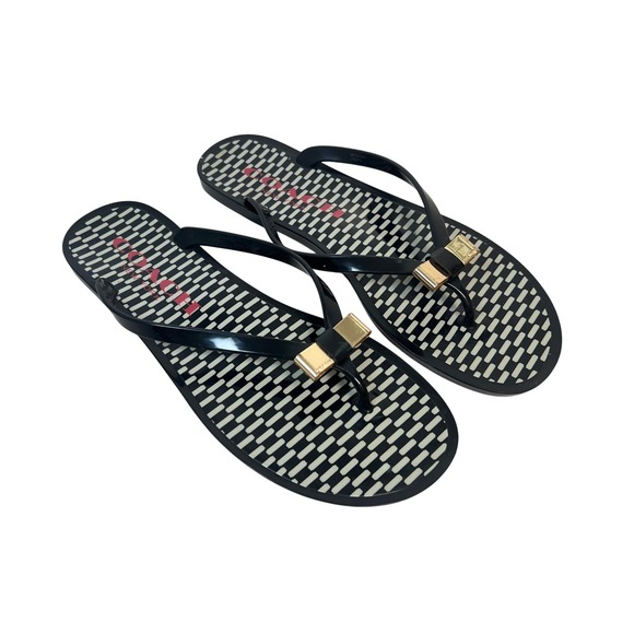 COACH Landon Black Flip Flops Thong Sandals Gold Bow Detail Size 9B Designer - Picture 1 of 6